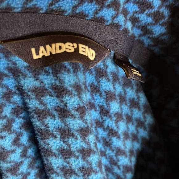 Lands End Fleece Pullover - Picture 3 of 3